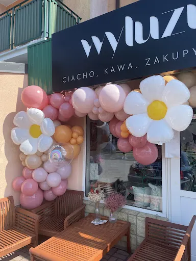 Wyluzuj x Szafa Tosiuli